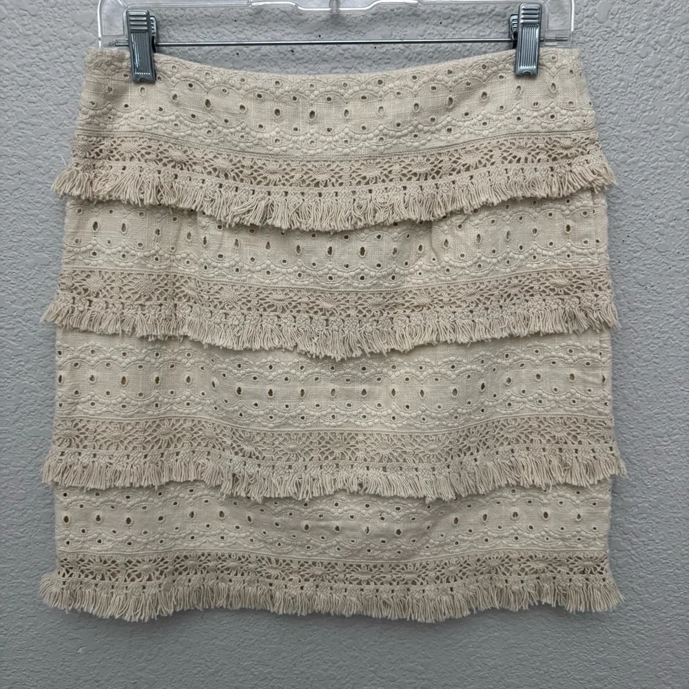 Anthropologie HD in Paris‎ Crochet Fringe Tiered Mini Boho Skirt Beige Size 2